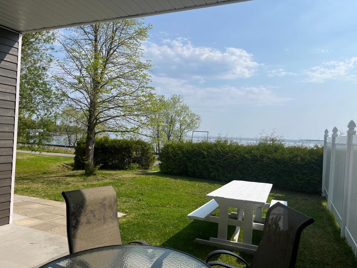 Auberge Lac St-Jean Phase 2 Roberval Extérieur photo